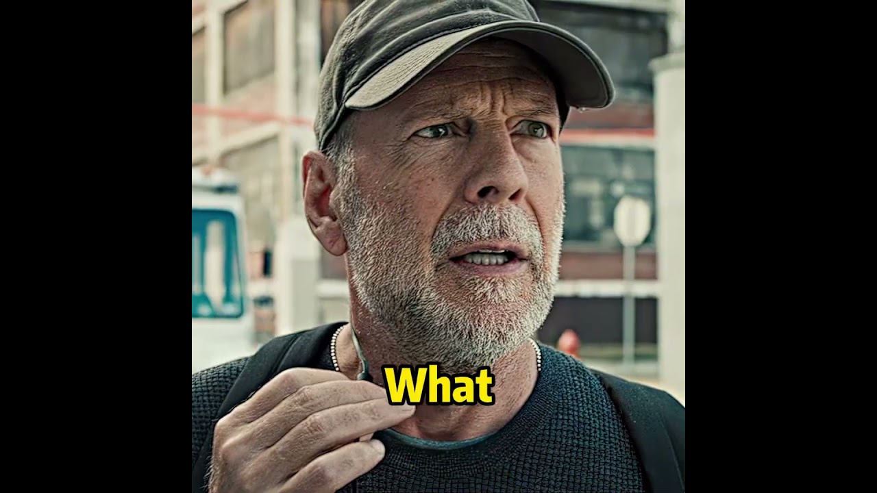 👁️He used X-ray vision to examine the crime scene.#crime #movie #viral