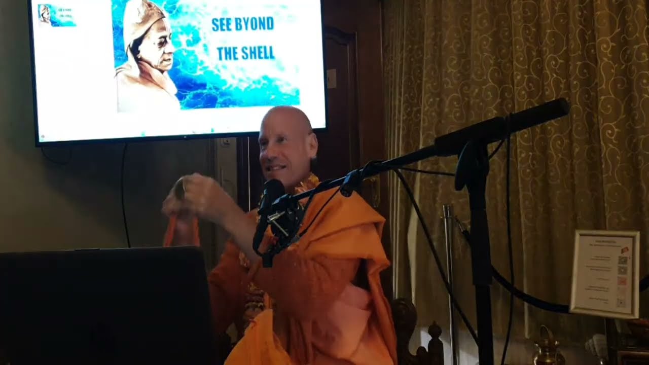HH Sri Krishna Caitanya Swami - CCM.7.63
