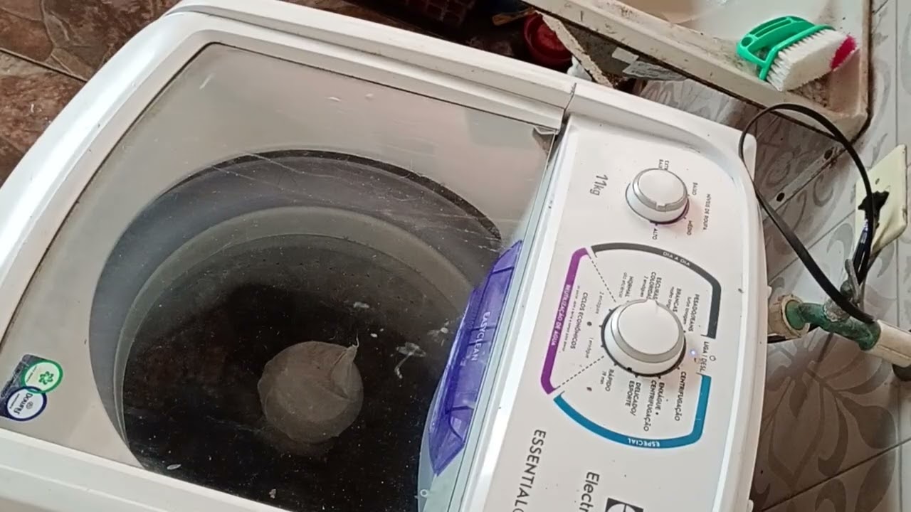 Lavadora Electrolux Essencial Care 11kg LES11