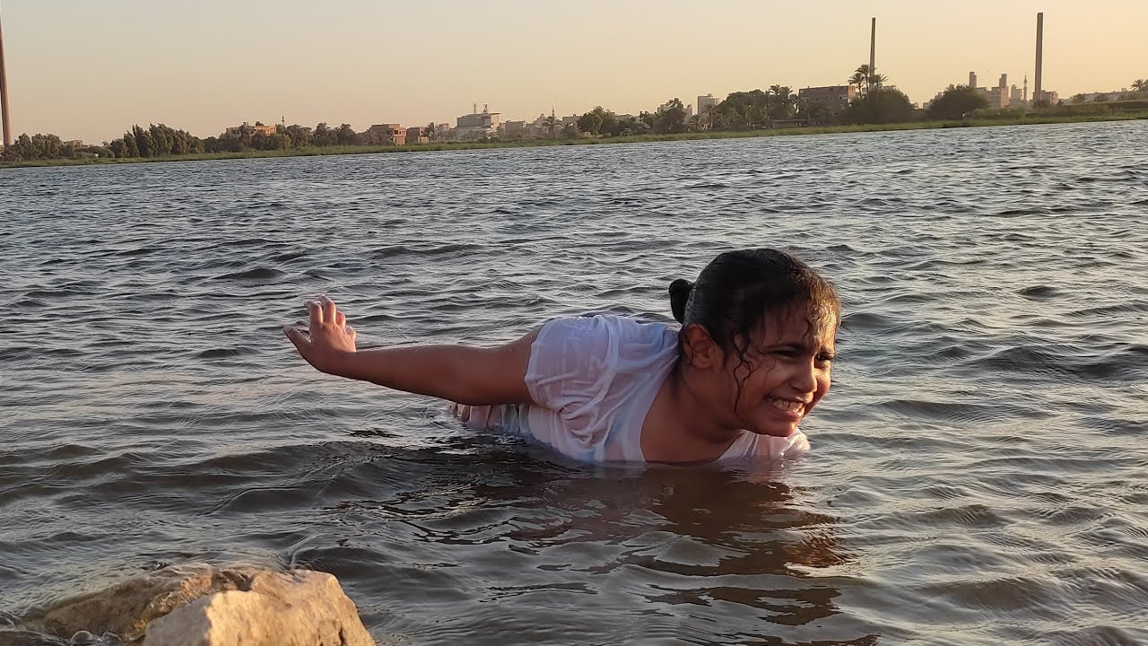ارجوك يابابا انقذني😥