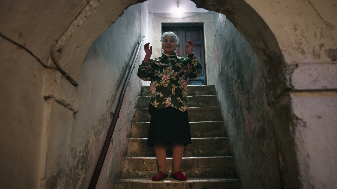 La tua firma – Spot WEB 7