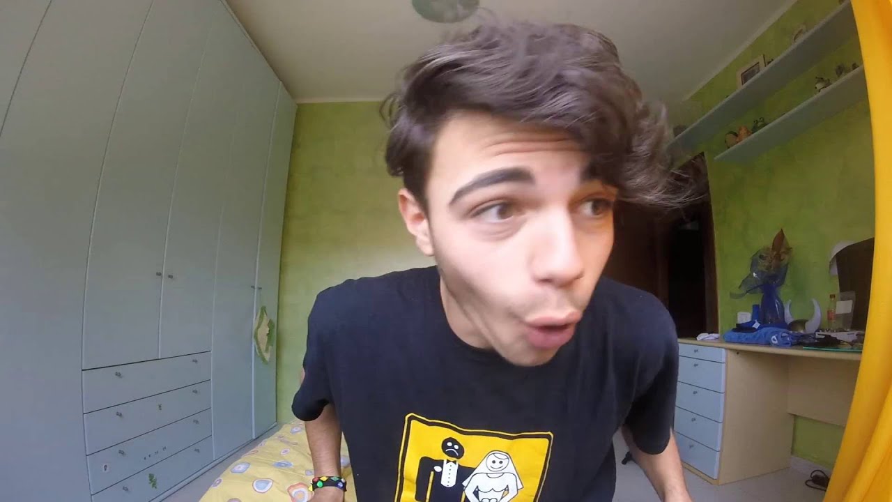 Quanta Merda Posso Mettere In Un Solo Video ?