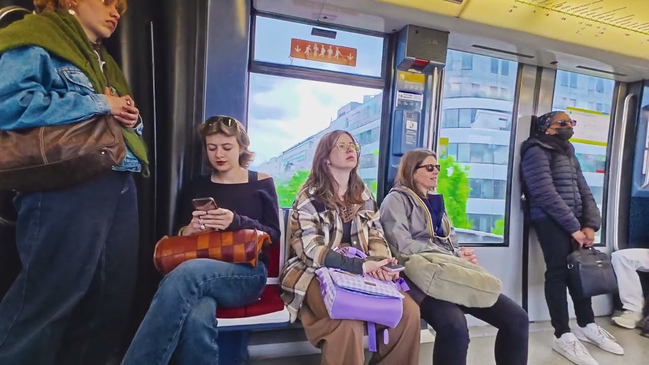Parisian metro Bercy to Trocadero 50fps 8K