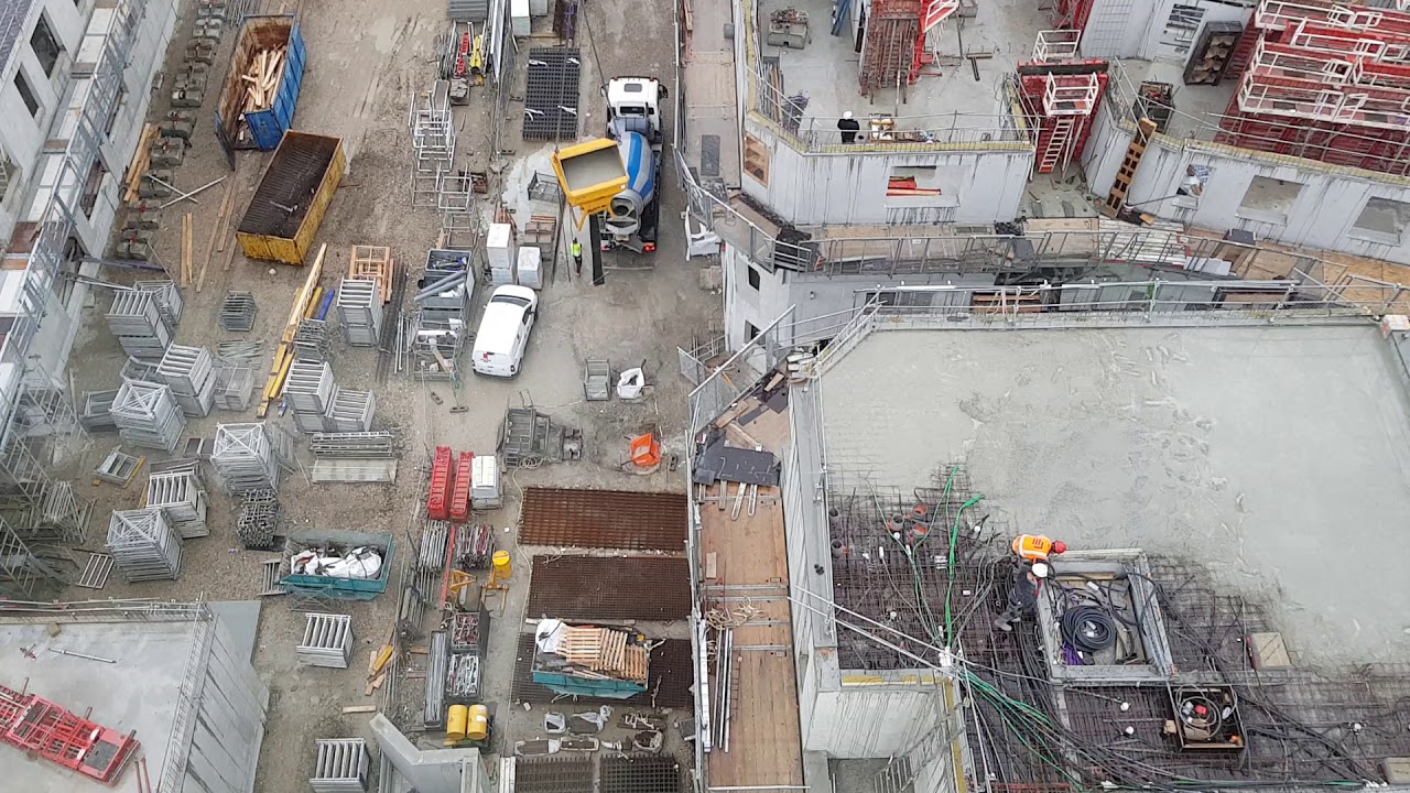 ĢRUTIER (2) GRUE A TOUR /  🇩🇪 signé LIEBHERR  150 ec b 8 ...100 % . aucune patate ✌