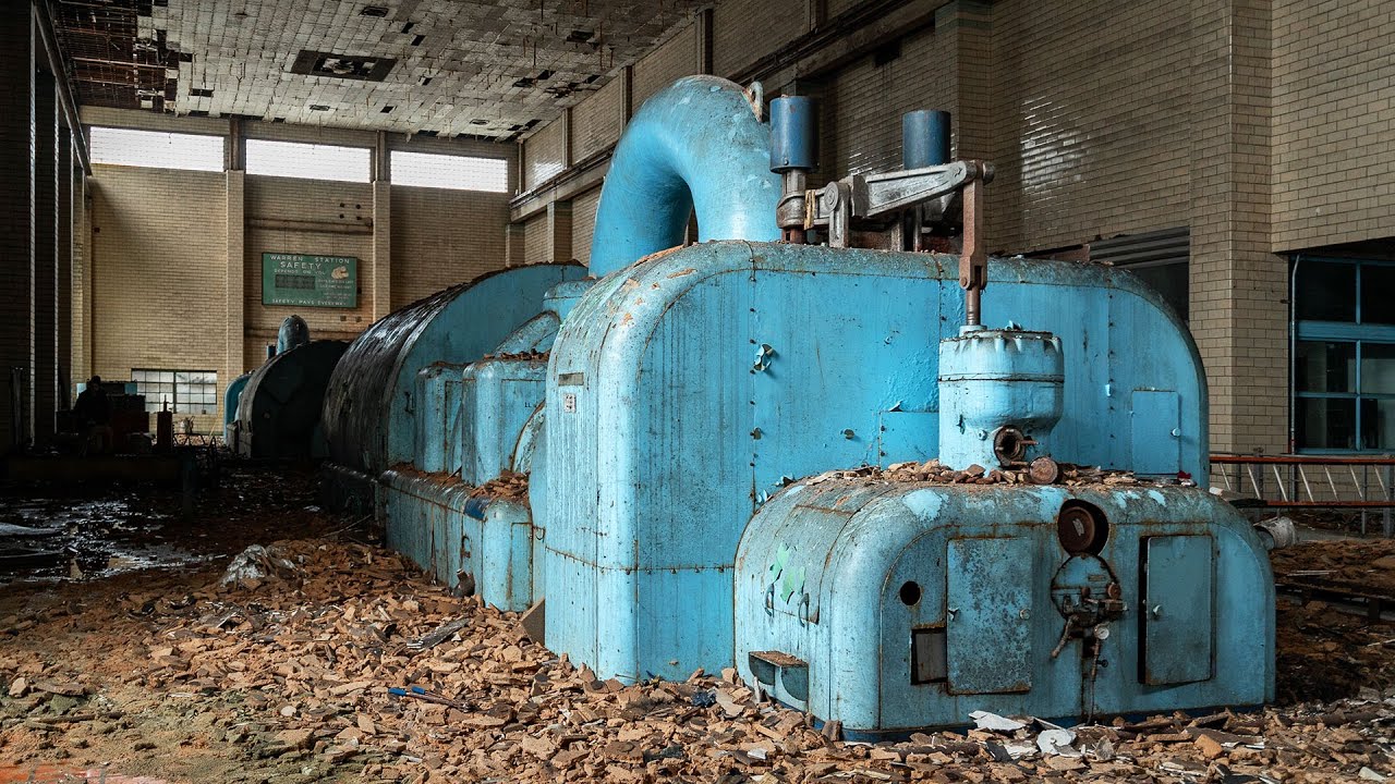 Abandoned Power Plant Decaying for 20 Years - Vintage Time Capsule Explored!