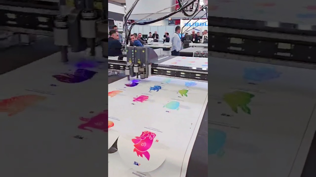 JWEI TB10-3116-RM S-CUTTER  cnc oscillating knife machine cut pp gum show at Fespa 2024
