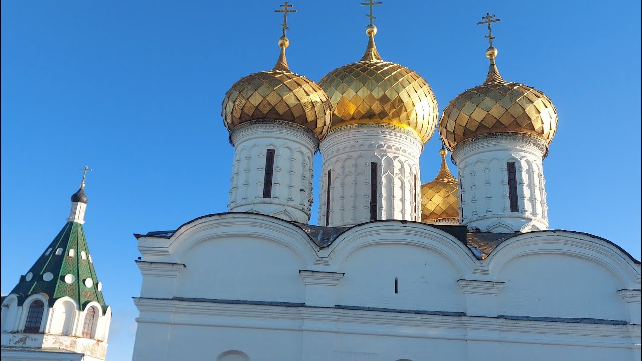 Свято-Троицкий Ипатьевский монастырь в Костроме