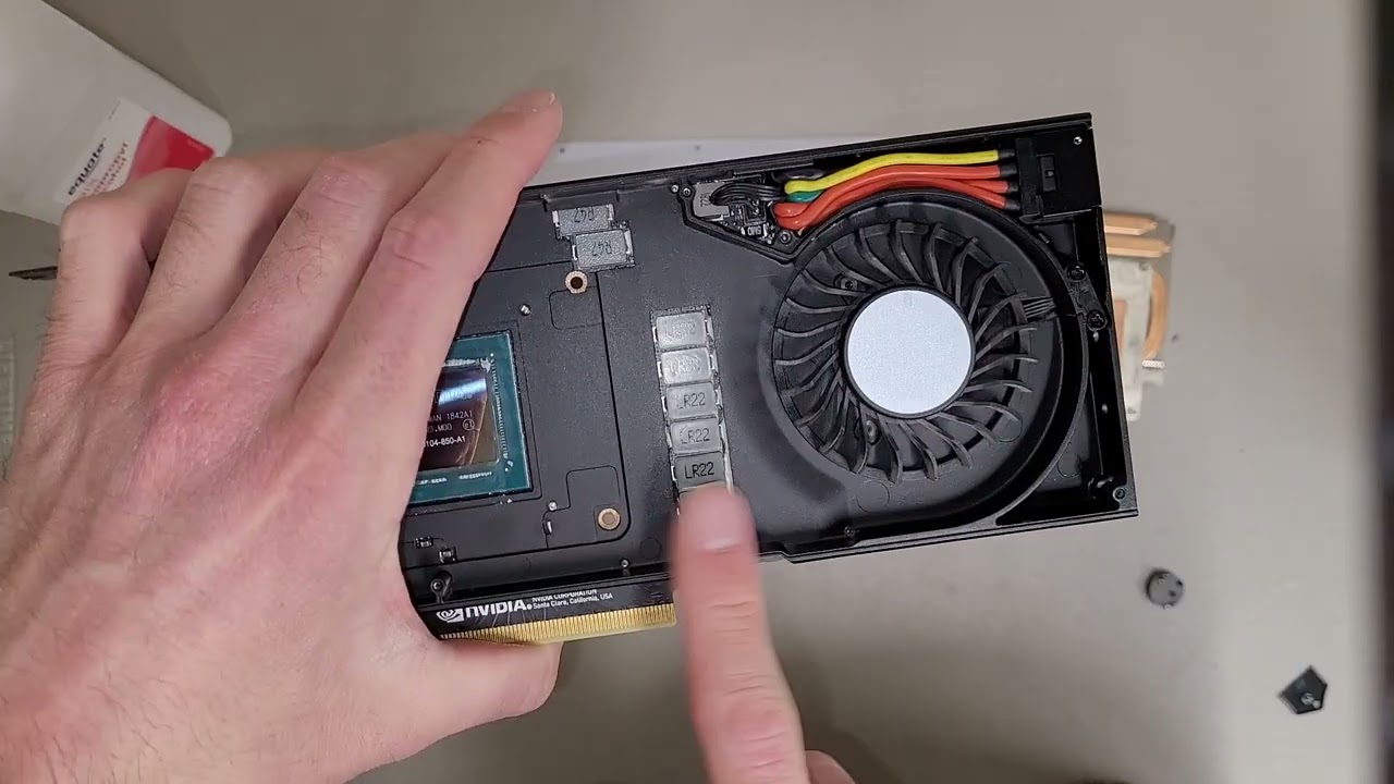 Замена термопасты на видеокарте NVIDIA Quadro RTX 4000 8GB