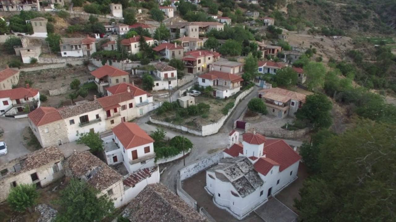 Agios Ioannis Kynourias - Αγιάννης Κυνουρίας από ψηλά