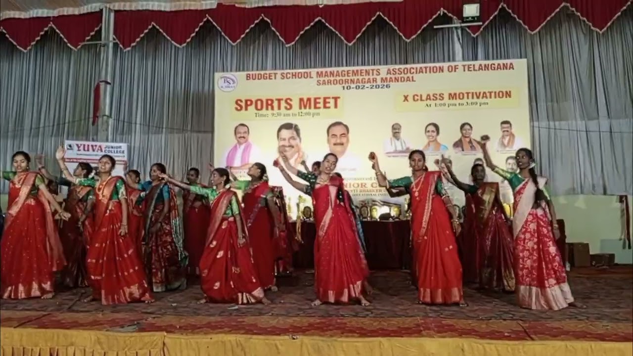 Republic anagha reena jeevithalu Akshara Akshara velugu podaipuse jandagamari@@ 
