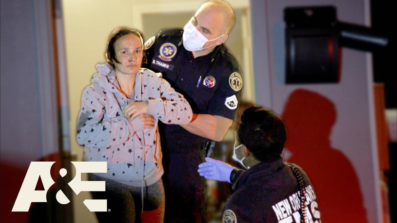 Treating Slip & Falls - Part 2 | Nightwatch | A&E