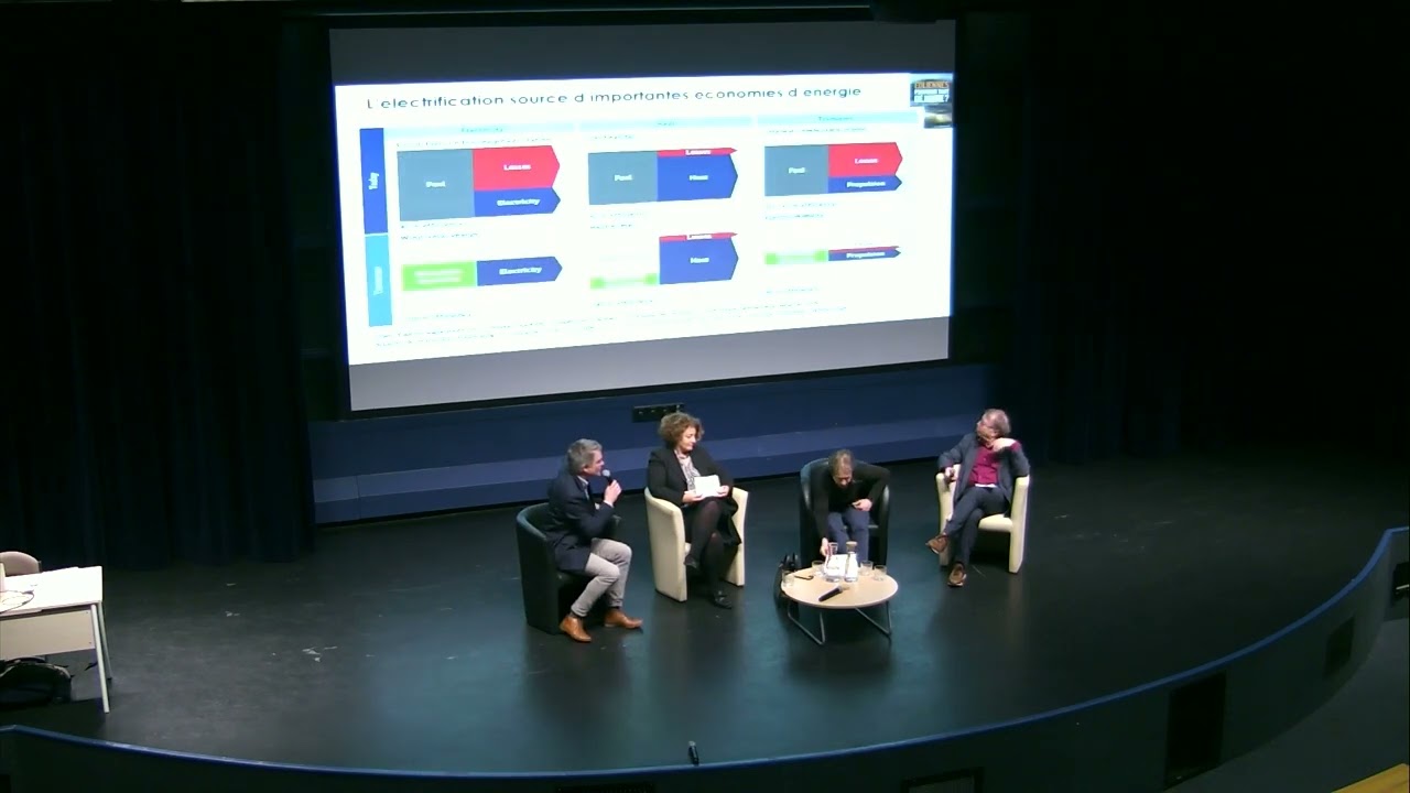 Table ronde de Jean-Marc Jancovici, Val&eacute;rie Faudon, Robin Girard et C&eacute;dric Philibert &agrave; l'X