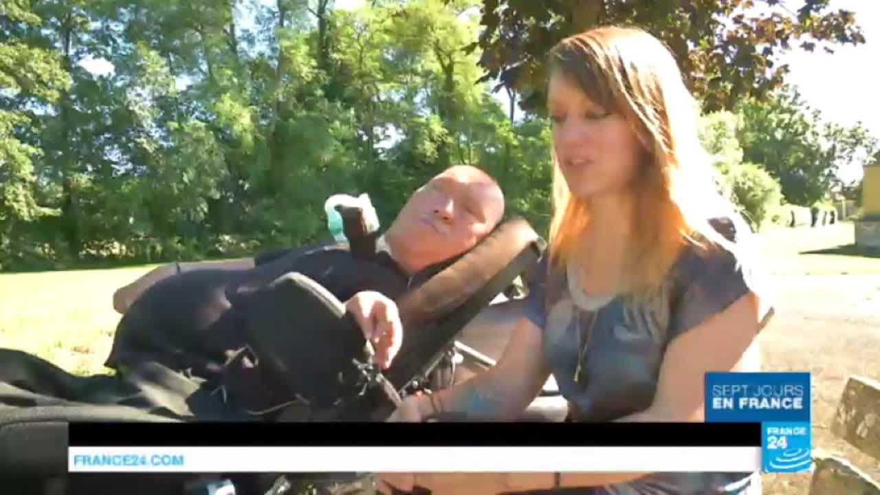 Sexe et handicap - Un couple veut briser le tabou de l'accompagnement sexuel