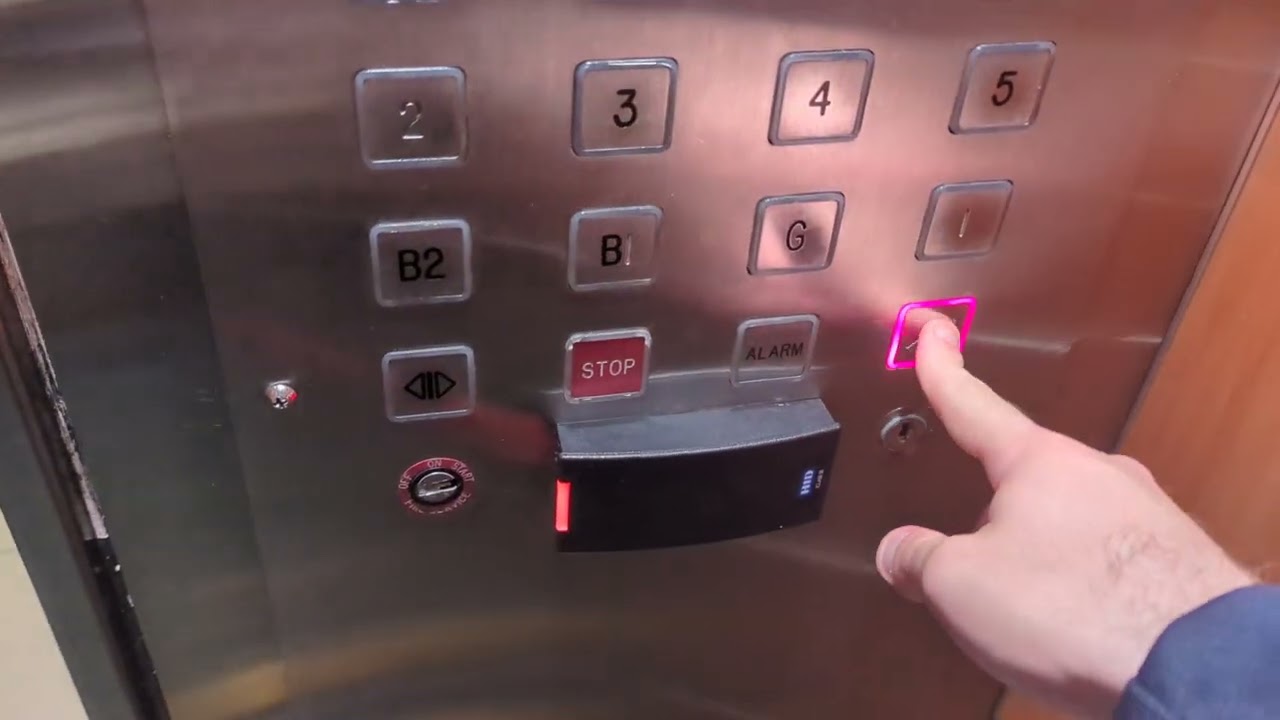 Honeywell mod! EPL mod by Honeywell traction lifts at 309 Sussex Street in Sydney, NSW, Australia