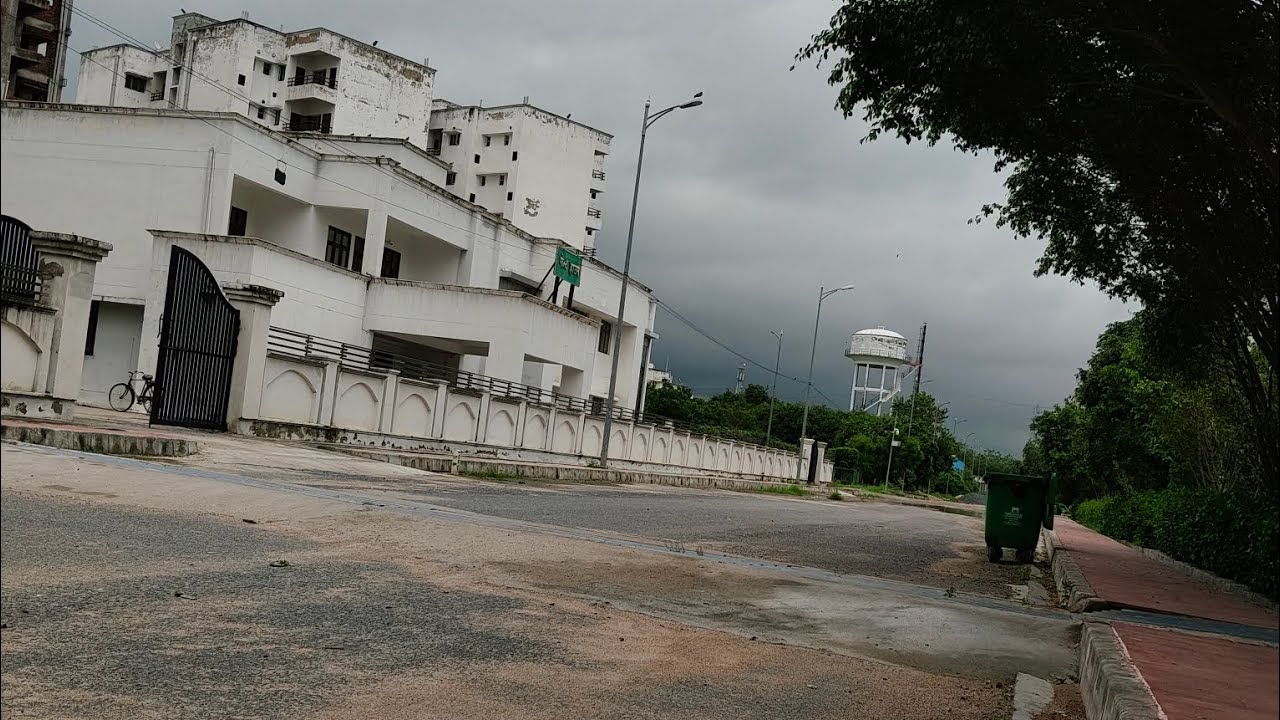 All information about UPUMS College saifai  tak kese pahuchan hai and hostel kese apply Karna hai