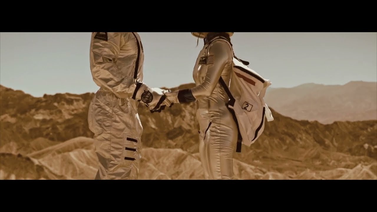 Luna Baby - La Terre est Plate ( Visualizer )