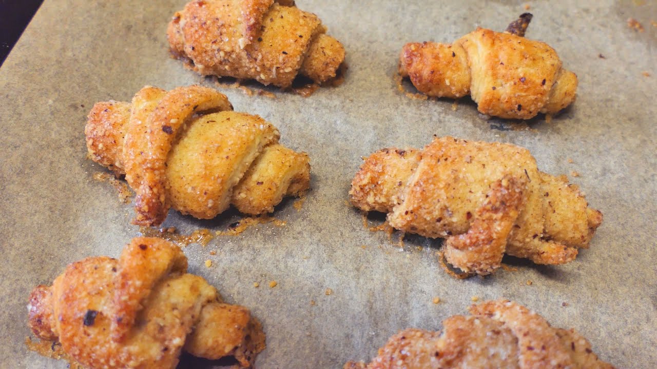 Selbstgemachte Mini-Nusshörnchen - zu jeder Jahreszeit ein Genuss!