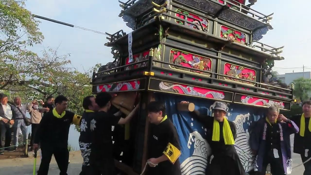 【西条まつり　伊曽乃神社祭礼 】　２０２５年１０月１６日　御殿前にて　古屋敷、原之前、吉原三本松、新町。　同級生発見。