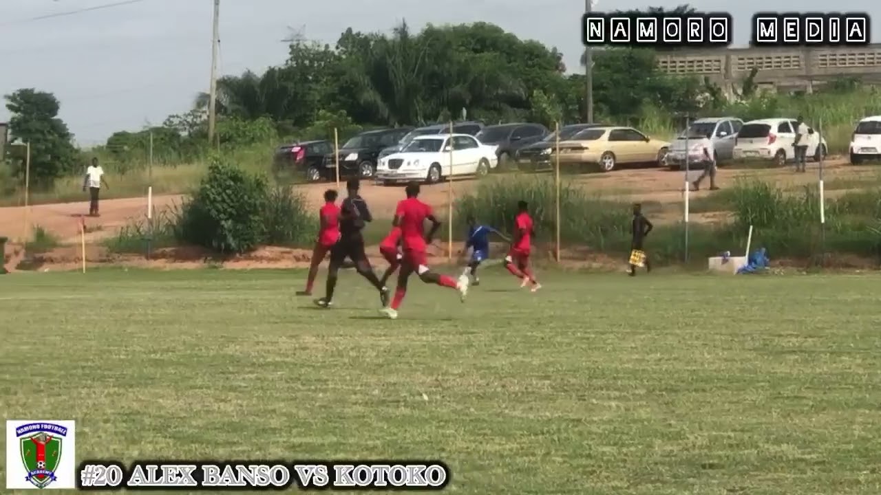 WATCH  HIGHLIGHTS OF ALEX BAMFO ( MESSI ) TEARING ASANTE KOTOKO APART