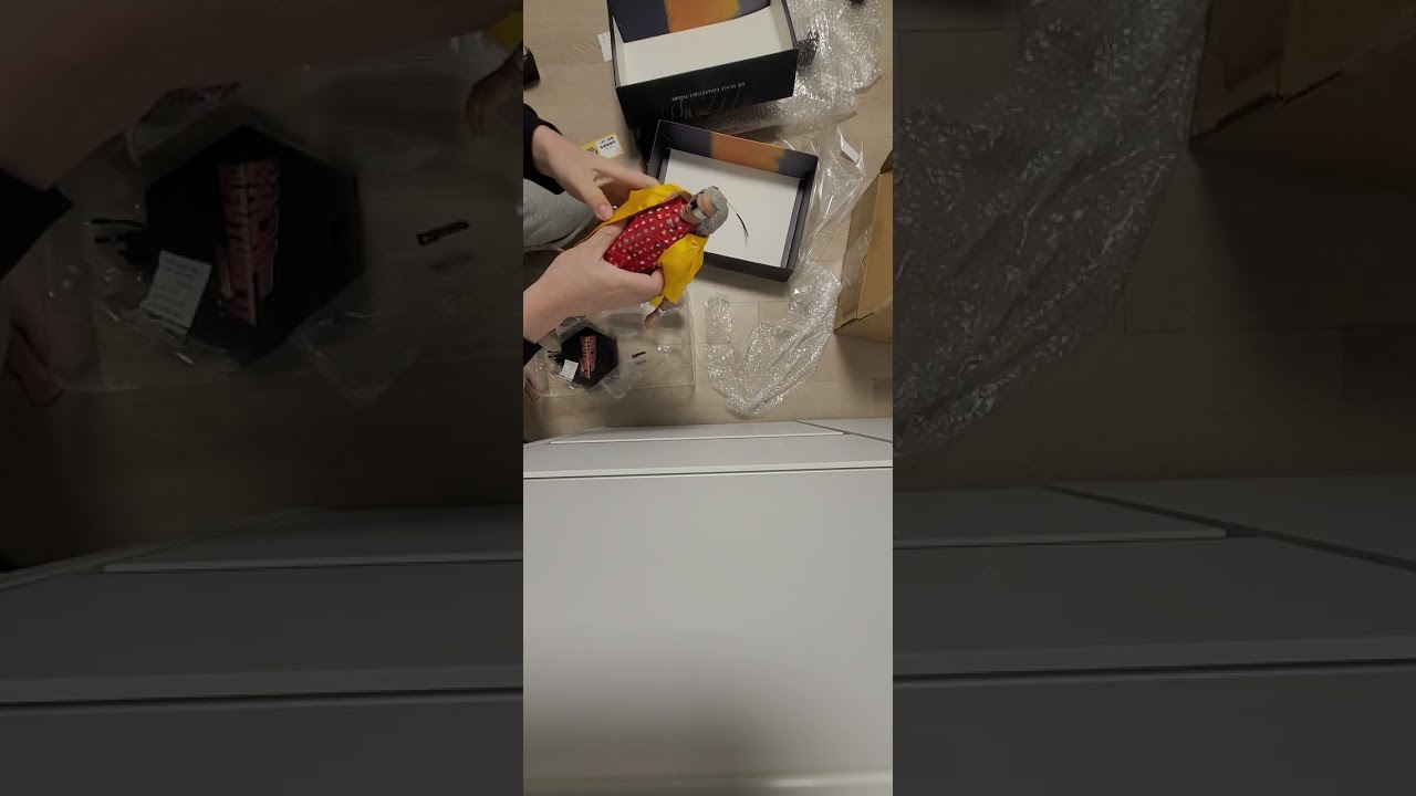 Saturn toys DOC brown Unboxing!!