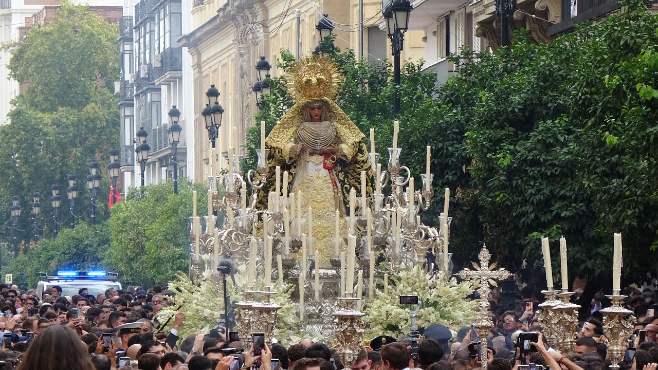 ESPERANZA de TRIANA en Avenida de la Constitución Sevilla 2025