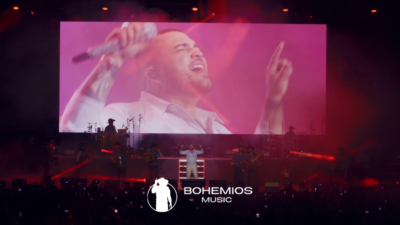 Regalada Sales Cara - Jessi Uribe | En Vivo Movistar Arena Chile