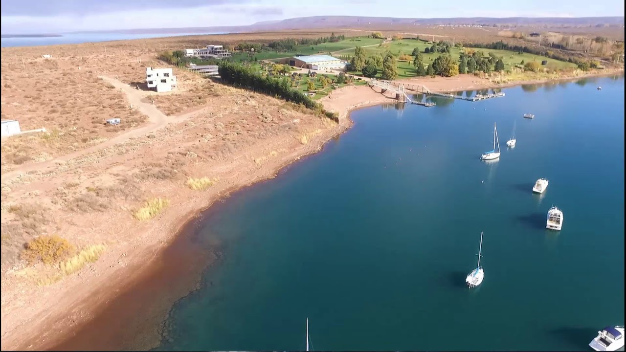 tomas de dron en el lago Ezequiel Ramos Mexia (el chocon)