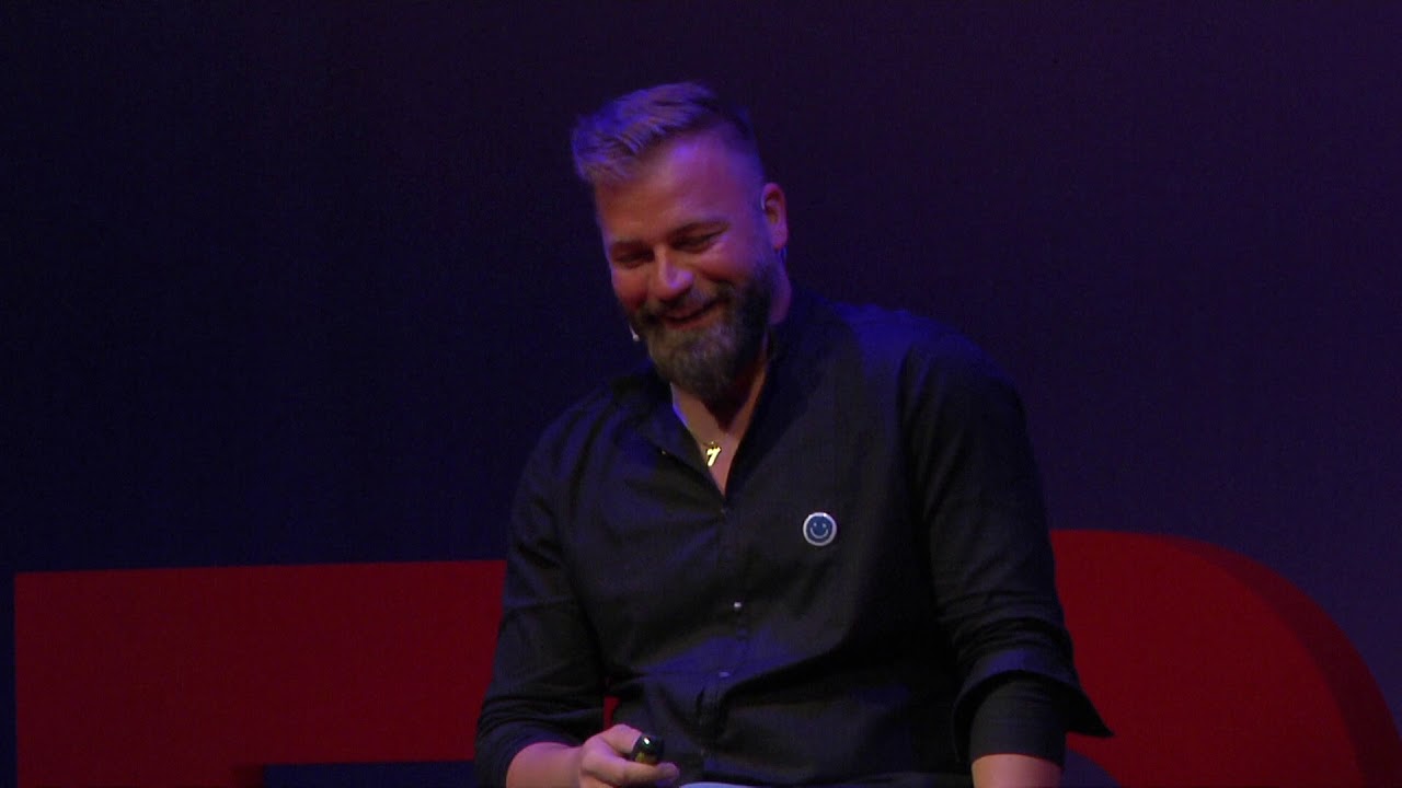 Nella Resilienza ho trovato il Sorriso per contagiare le persone | Mirco Acquarelli | TEDxCoriano