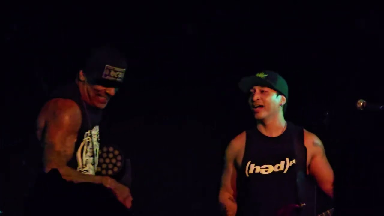 (hed)PE - Raise Hell + 1 other song  Live @ Burgerweeshuis Deventer 27-11-2025