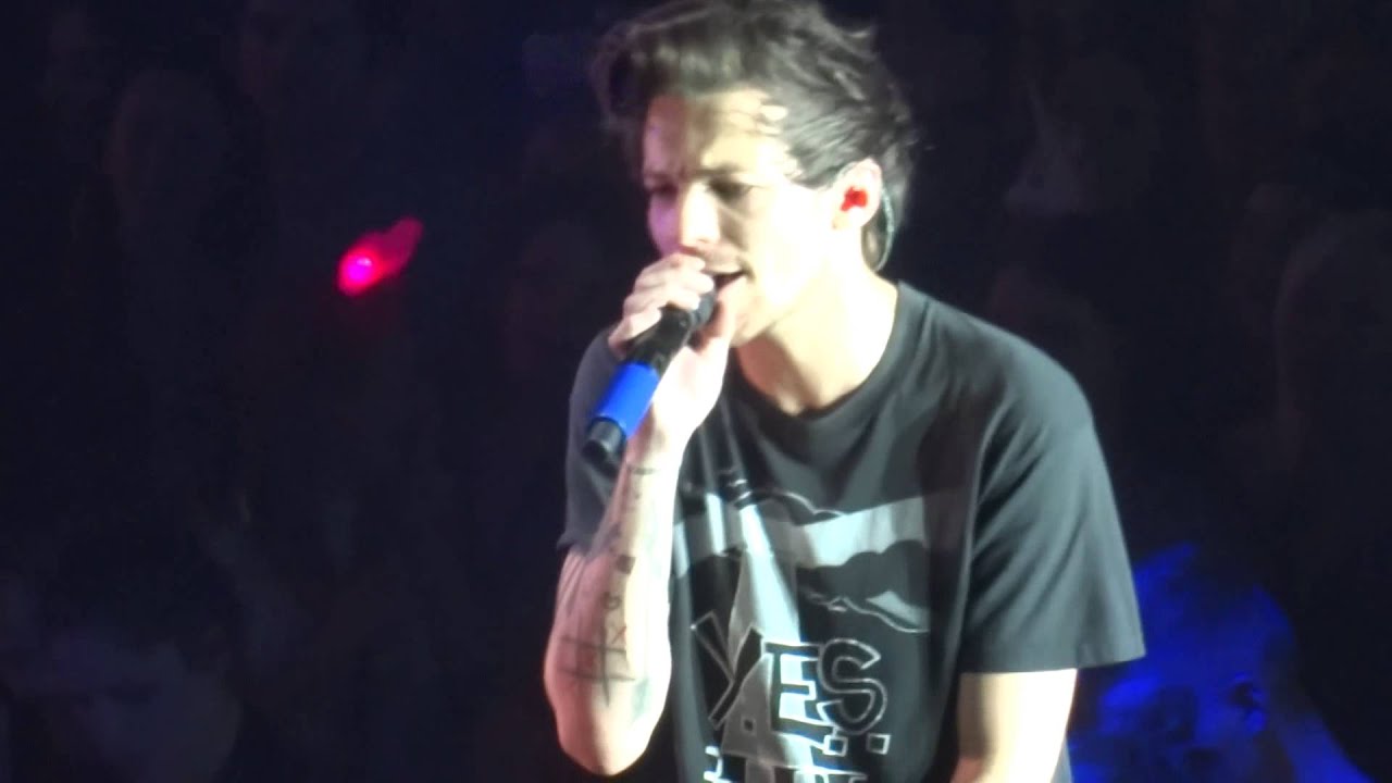 Night Changes - OTRA One Direction live - Motorpoint Arena Sheffield 29/10/2015