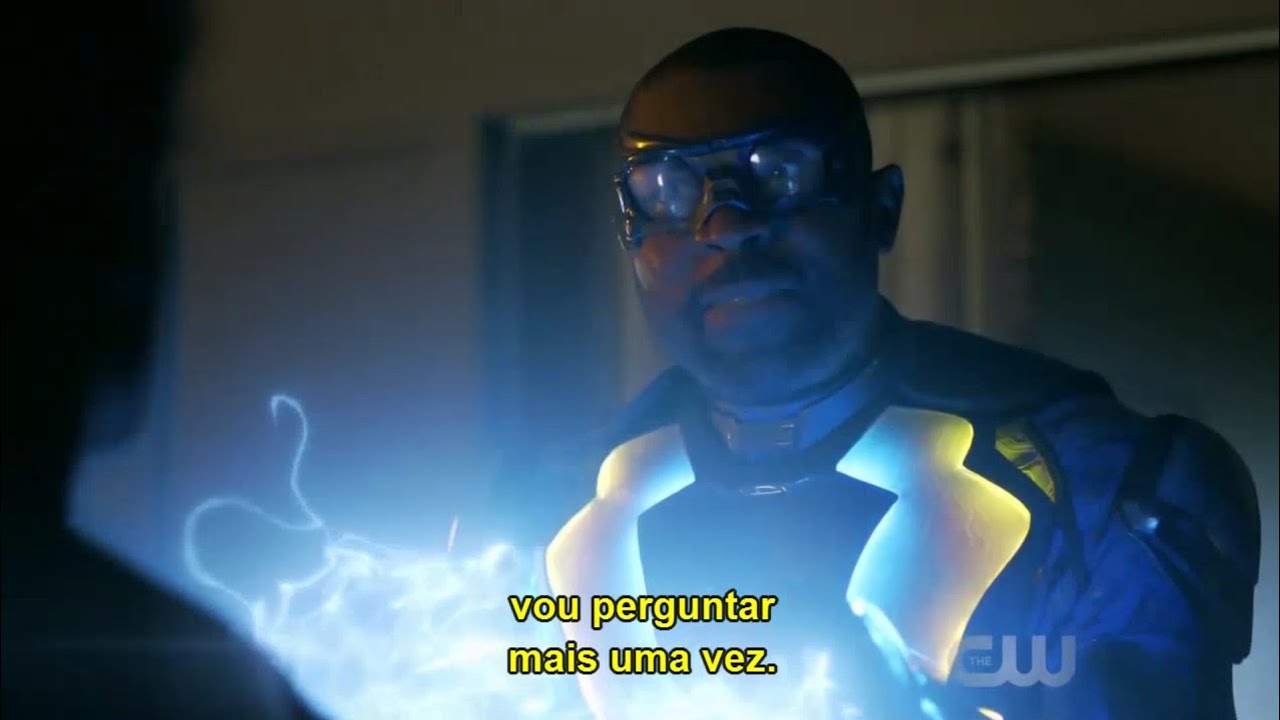 Black Lightning 1x01 - Raio Negro Vs Gangue do 100 (Legendado).