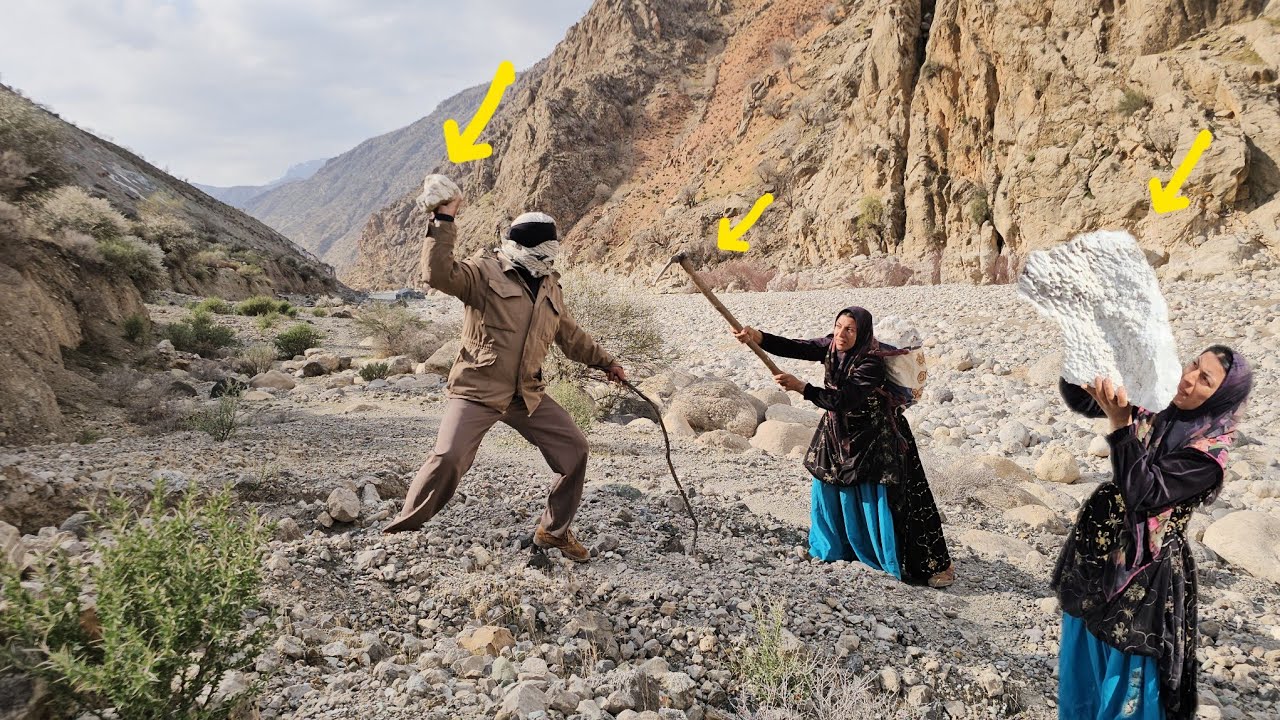 Khadija got into a fight with a bandit when she found a salt source in the mountains.