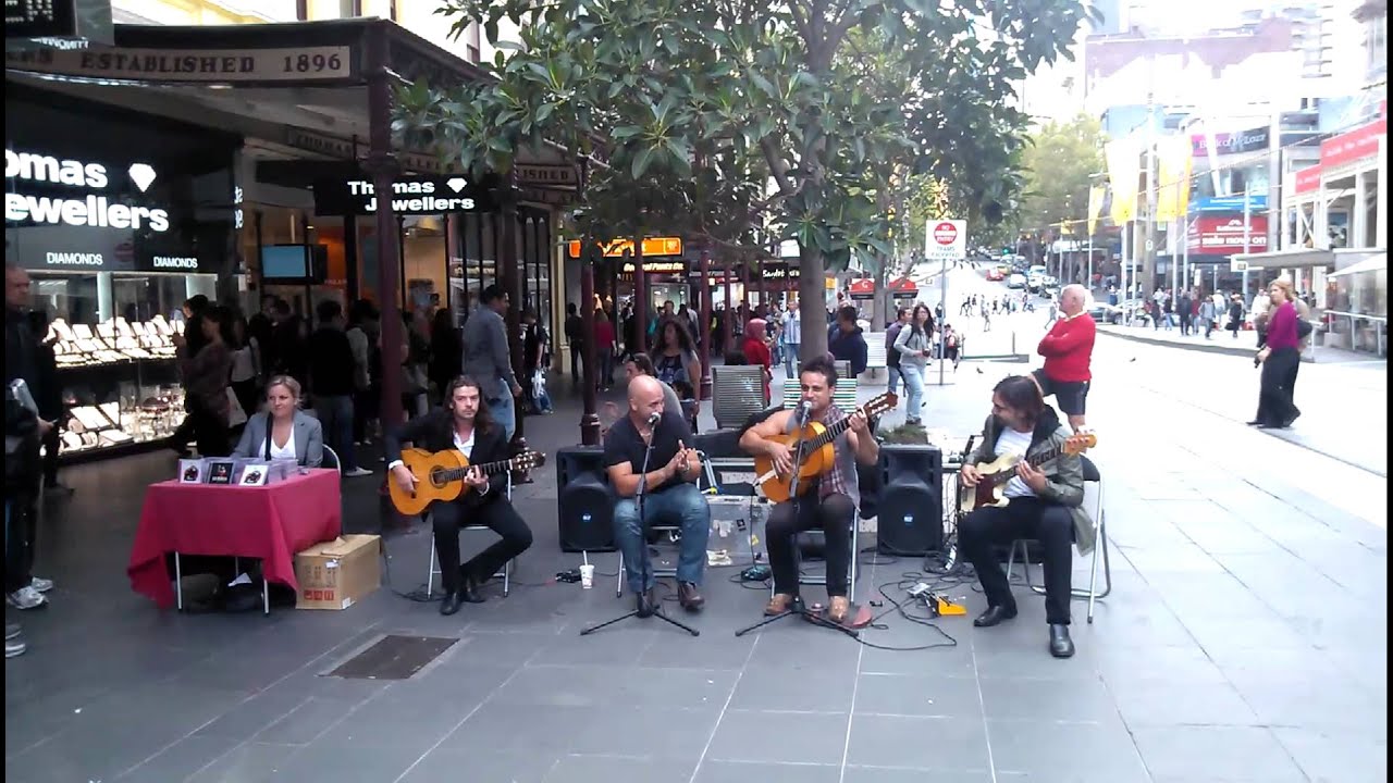 Street Musician in Melbourne 2 (Bourke St.) La Rumba 5