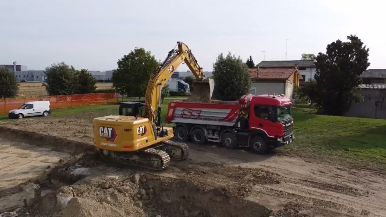 NEW EXCAVATOR CATERPILLAR 323 NEXT GENERACTION LOAD TRUCK SCANIA XT NEXT GENERACTION ESCAVATORE CAT