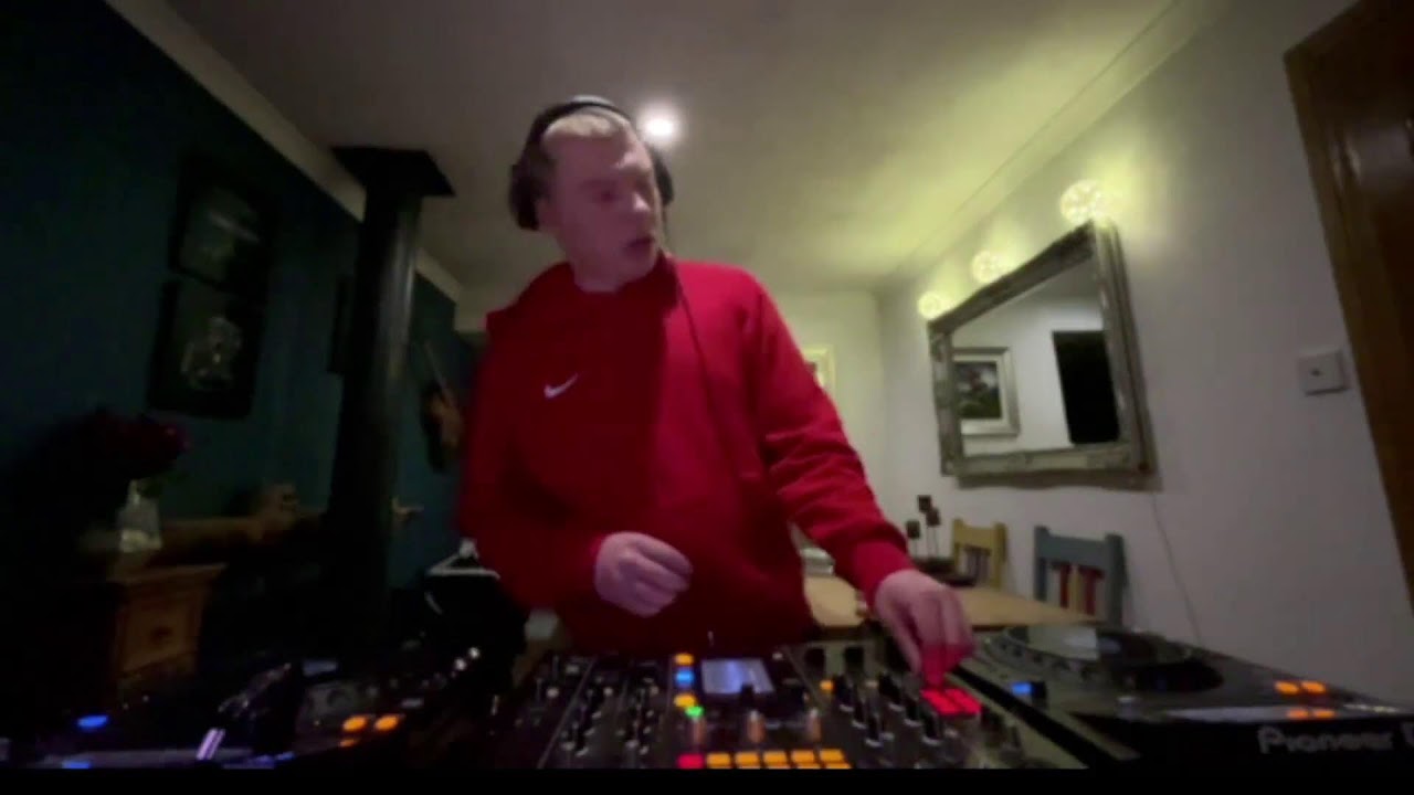 MONTY : Live Sessions 004