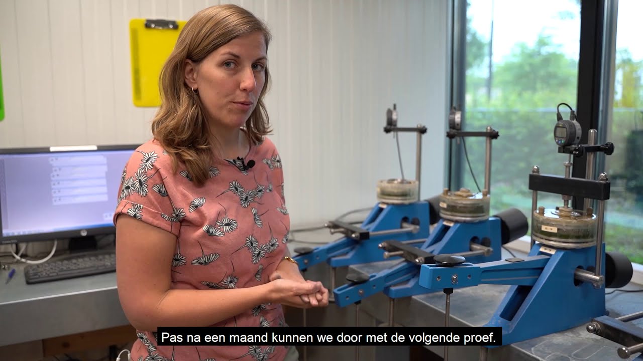 Laboratoriumonderzoek bij een dijkversterking