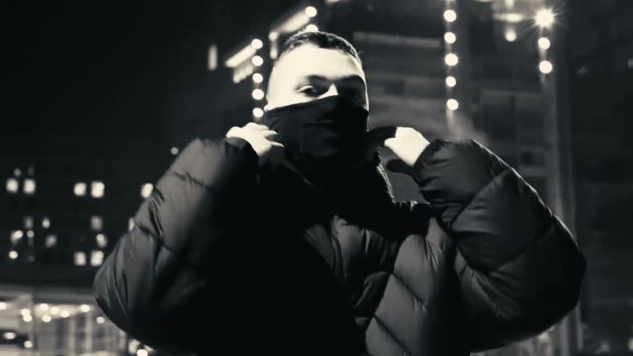 I C E H E A R T - MONEY FIRST (OFFICIAL VIDEO)