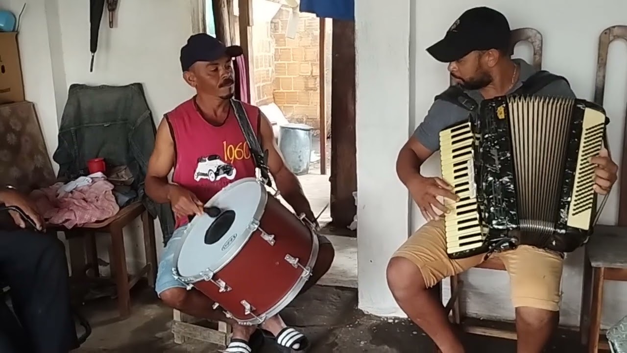 Família Queiroz forrozando 👍👍👍