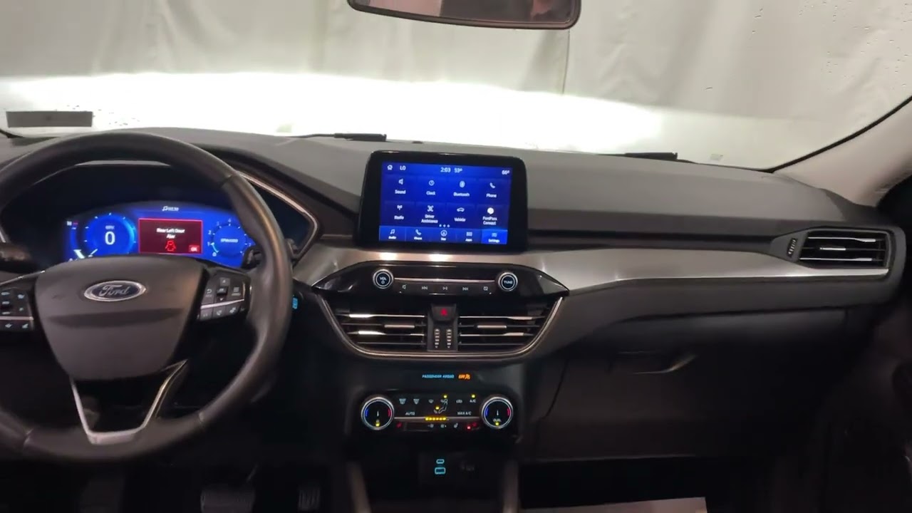2022 Ford Escape Titanium Clarksburg, Bridgeport, Morgantown, Fairmont, White hall WV