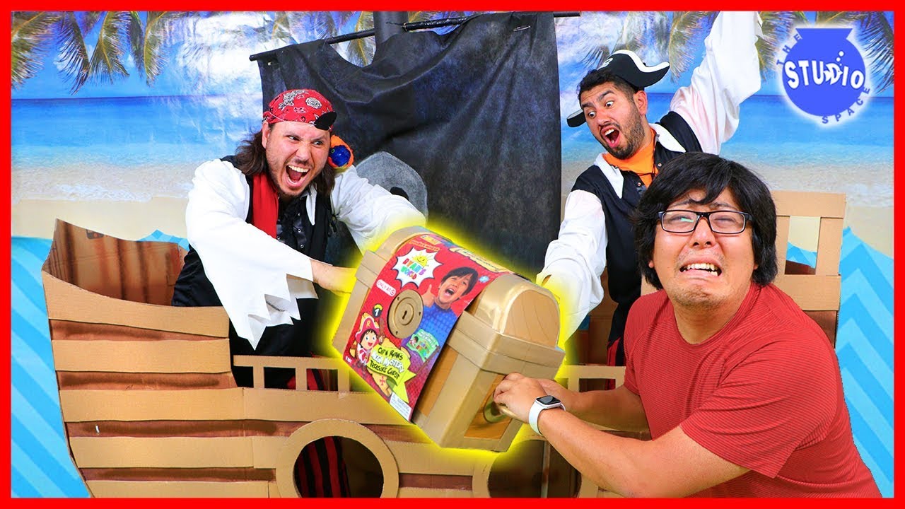 Pirates Took Ryan's World Mega Treasure Chest from me!!!!