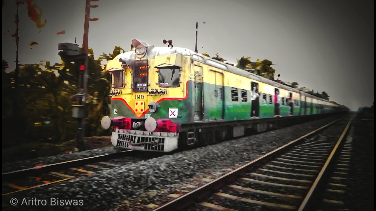 Conventional 12 coach EMU local train of Bengal || Indian Railways