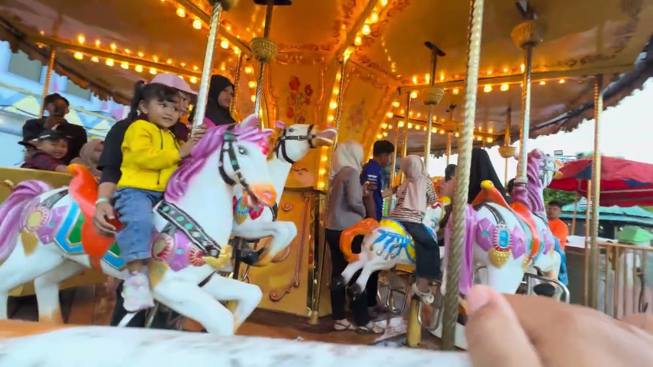 Naik kuda kudaan