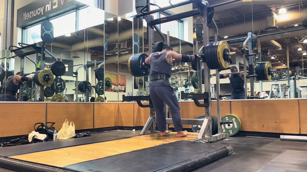 Squat 485LB 220KG