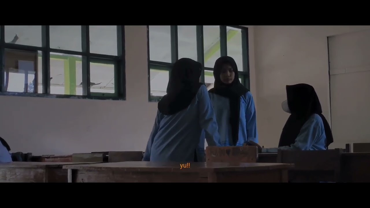 Siswa/i kelas IX SMPN 2 Lebakwangi nampilkeun karya mangrupi drama sunda