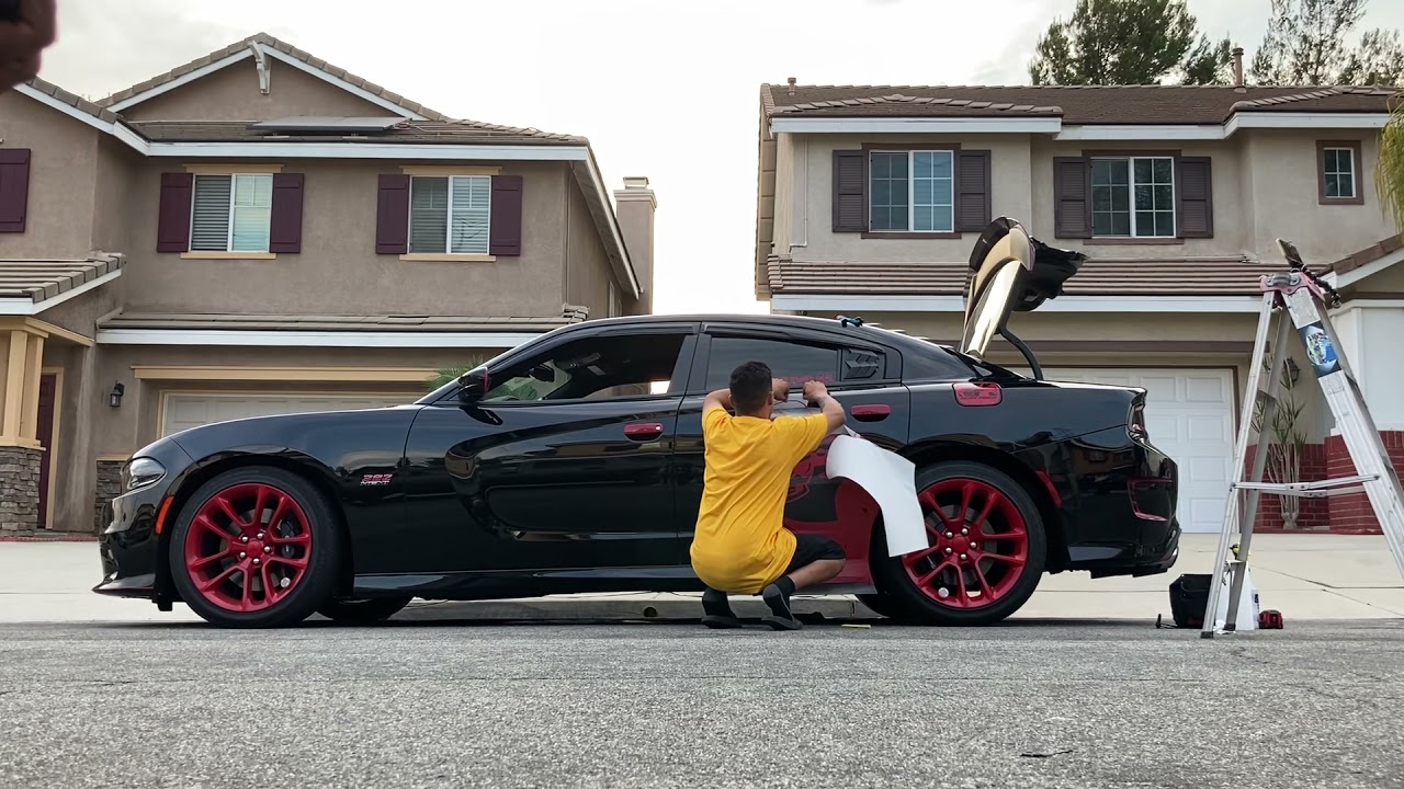 Scatpack Bee Decal on 2021 Charger scatpack