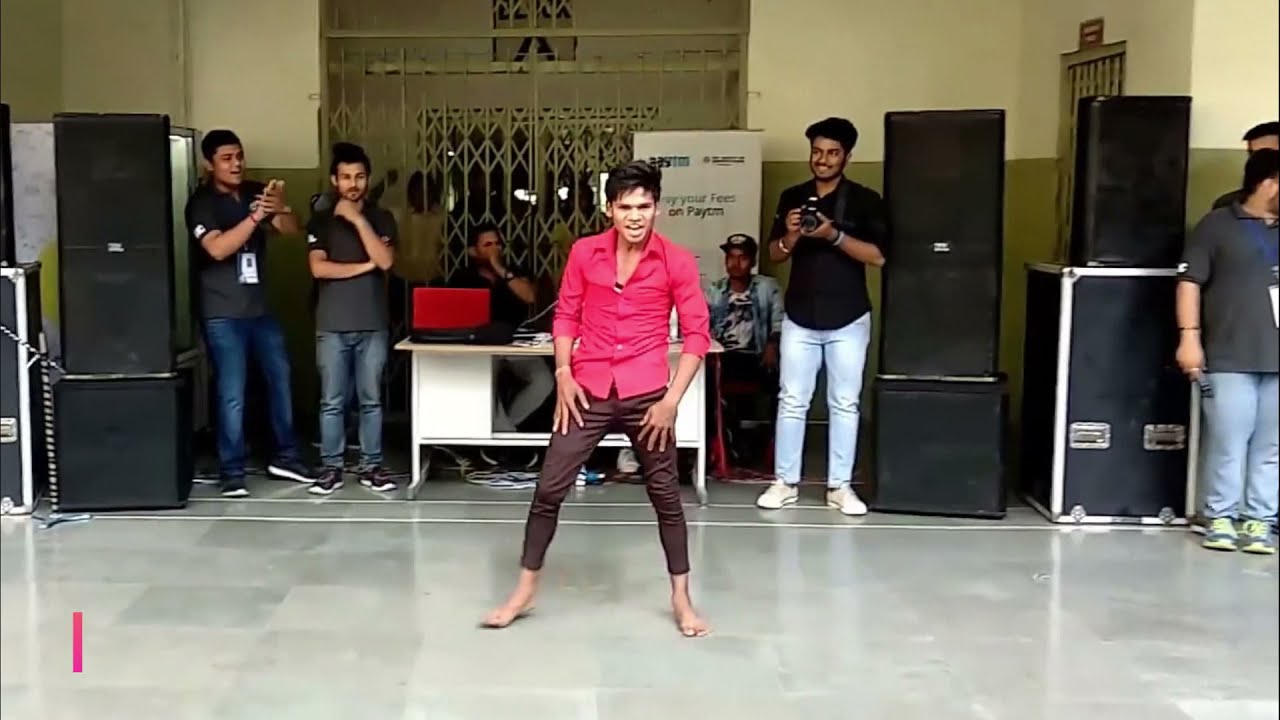 Great dance steps at college #IECinnovision2k18 #IECinnovision2k19 (Dance - ANKIT IEC) #echosmart.