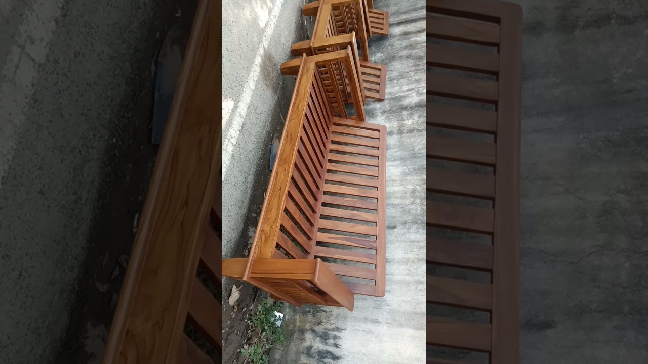 Диван из тикового дерева. Модный дизайн от Subashree Furniture.