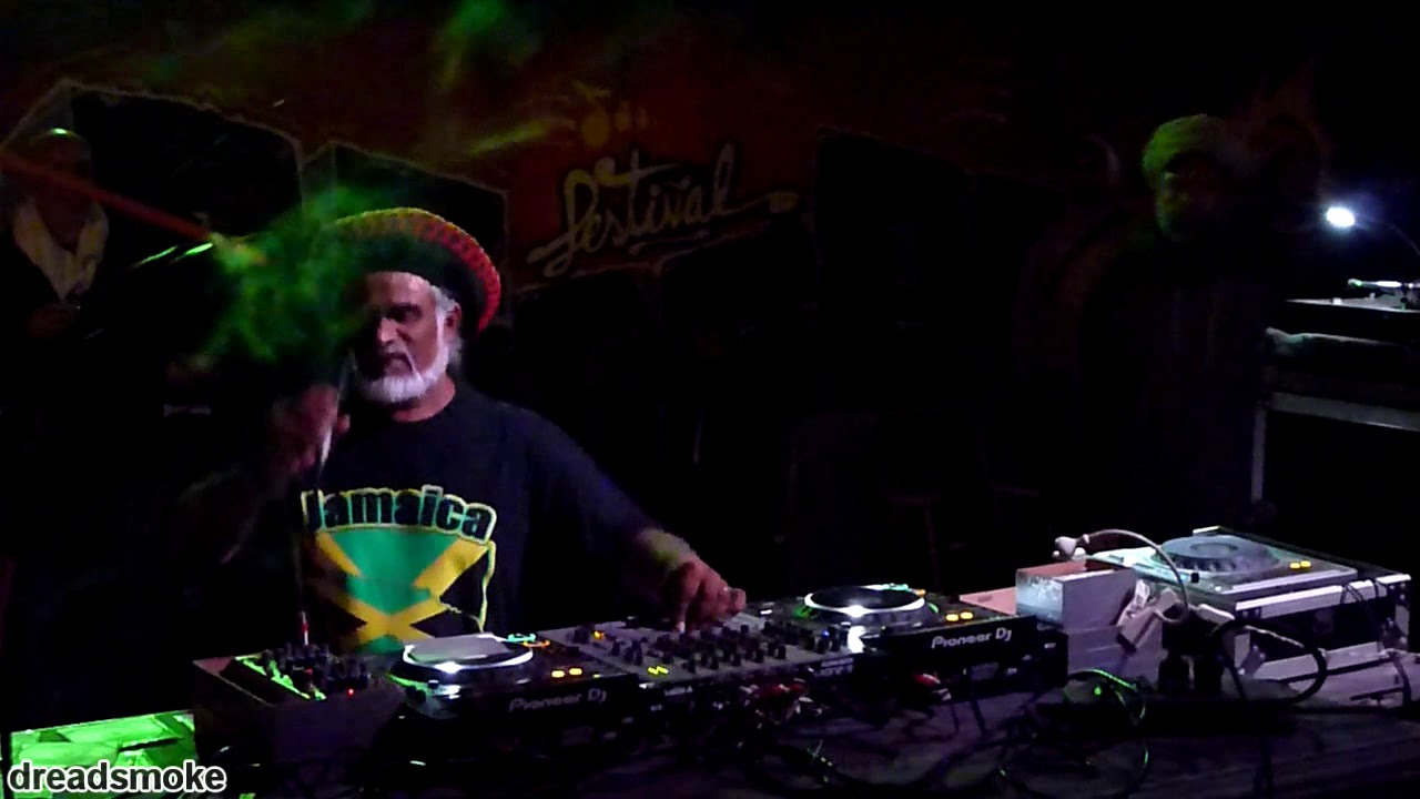 KING EARTHQUAKE (uk) - dubplate Round 3 'Om Shiva ( Jah Ragga ) @ reggaebus (b) 010918