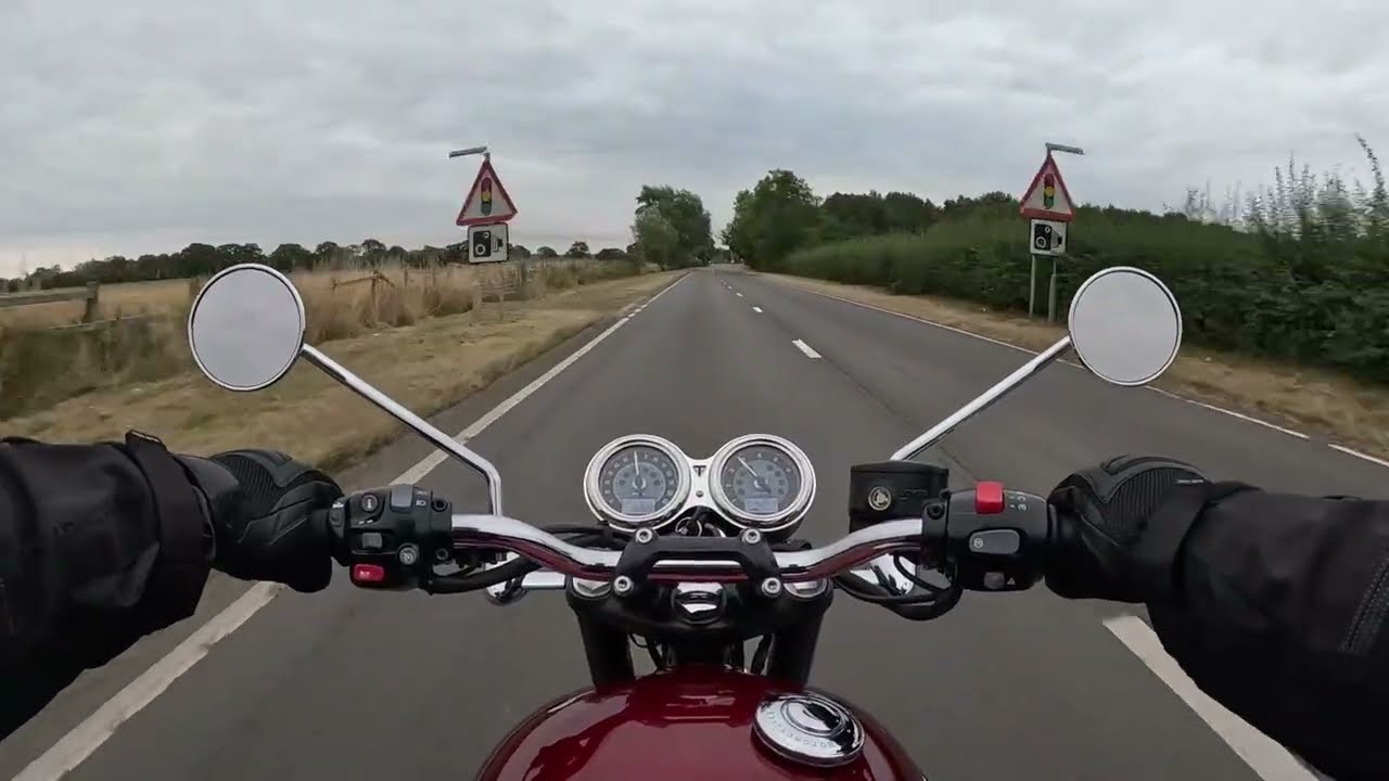 T120 Triumph  Bonneville 1200  West Kirby to Chester