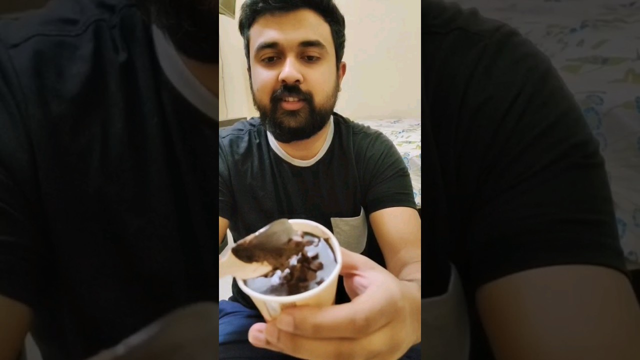 Burger King's Chocolate Mousse Cake 😋 #honestreview #mousse #chocolate